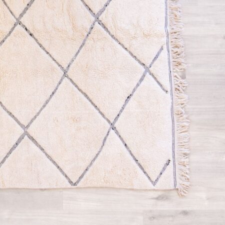 Tapis salon fibule berbère sable et noir Marmoucha