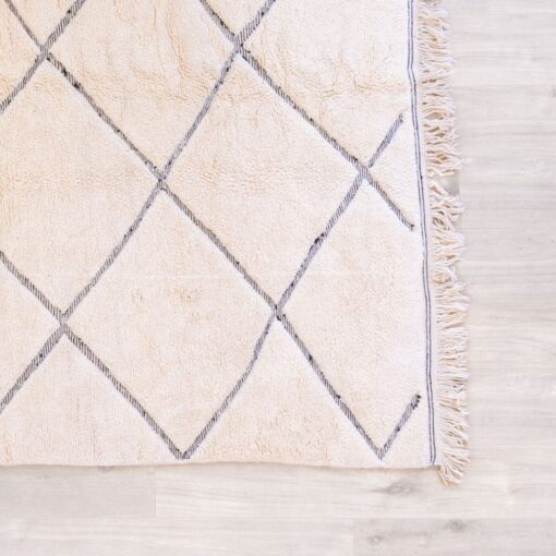 Tapis salon fibule berbère sable et noir Marmoucha