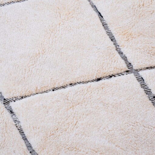 Tapis salon sur-mesure sable et noir Marmoucha