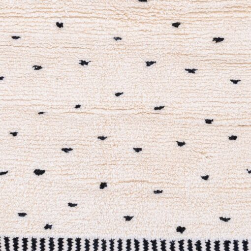 Tapis salon sur-mesure sable et noir Marmoucha